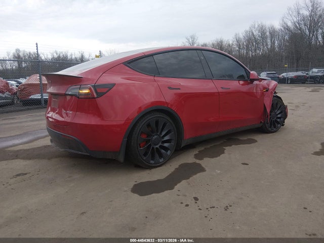 2023 TESLA MODEL Y 7SAYGDEF6PF795640 Photo 3
