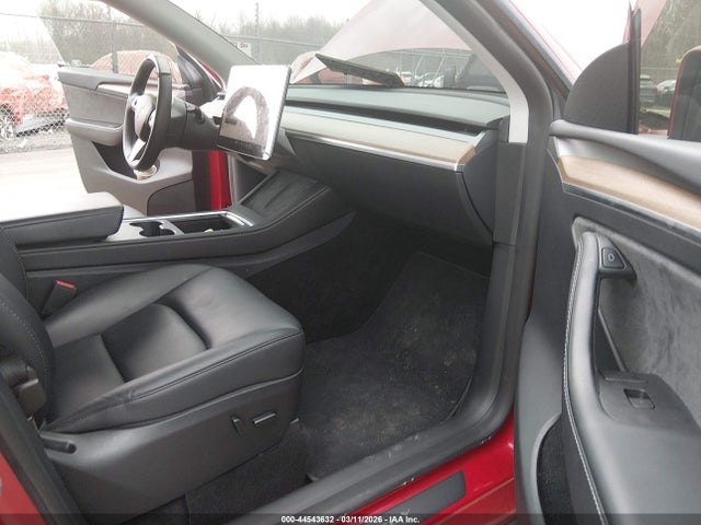 2023 TESLA MODEL Y 7SAYGDEF6PF795640 Photo 4