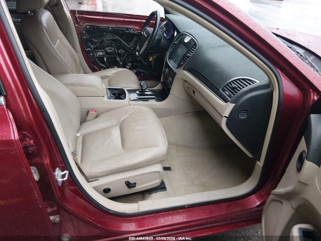 Продажа на аукционе авто 2013 Chrysler 300 Motown, vin: 2C3CCAAG1DH630735, номер лота: 44543649