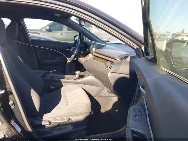 2018 TOYOTA C-HR NMTKHMBX9JR036947 Photo 4