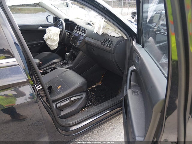 44543664 :رقم المزاد ، 3VV3B7AX3KM074655 vin ، 2019 Volkswagen Tiguan 2.0t Se/2.0t Sel/2.0t Sel R-line/2.0t Sel R-line Black مزاد بيع