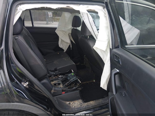 44543664 :رقم المزاد ، 3VV3B7AX3KM074655 vin ، 2019 Volkswagen Tiguan 2.0t Se/2.0t Sel/2.0t Sel R-line/2.0t Sel R-line Black مزاد بيع