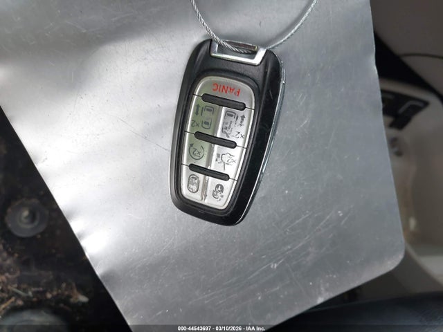 Продажа на аукционе авто 2018 Chrysler Pacifica Touring L, vin: 2C4RC1BG0JR149434, номер лота: 44543697