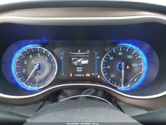 Продажа на аукционе авто 2018 Chrysler Pacifica Touring L, vin: 2C4RC1BG0JR149434, номер лота: 44543697