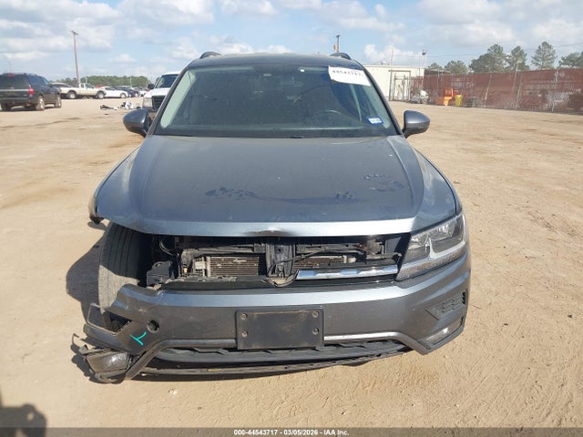 Продажа на аукционе авто 2018 Volkswagen Tiguan 2.0t Se/2.0t Sel, vin: 3VV3B7AX9JM019108, номер лота: 44543717