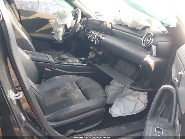 2021 MERCEDES-BENZ CLA 250 W1K5J4GB5MN171729 Photo 4