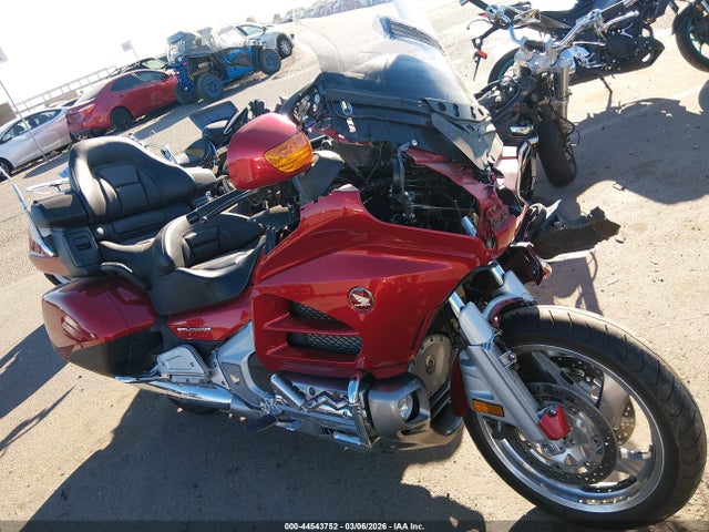 JH2SC68H4HK500120 Honda GL1800