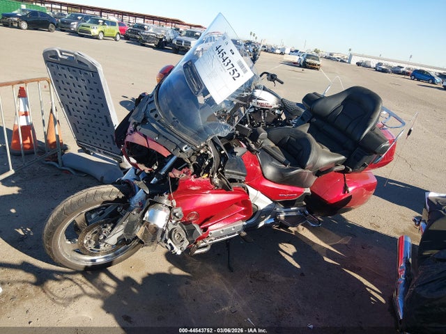 JH2SC68H4HK500120 Honda GL1800