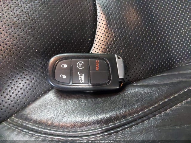 2019 JEEP CHEROKEE 1C4PJMDX5KD419032 Photo 10