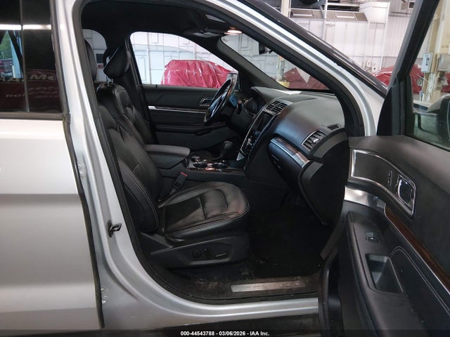 Ford Explorer Limited 2019 1FM5K8F86KGB11301 Image 5