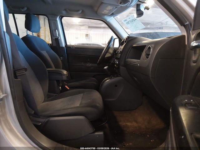 Aukcja sprzedaży 2016 Jeep Patriot Latitude, vin: 1C4NJPFA2GD812737, numer aukcji: 44543789