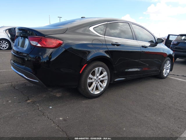 2015 Chrysler 200 Limited მანქანა იყიდება აუქციონზე, vin: 1C3CCCAB3FN666792, აუქციონის ნომერი: 44543793