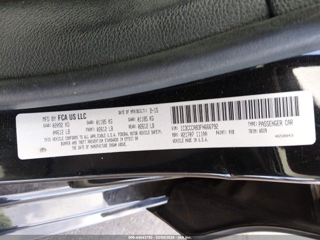 2015 Chrysler 200 Limited მანქანა იყიდება აუქციონზე, vin: 1C3CCCAB3FN666792, აუქციონის ნომერი: 44543793