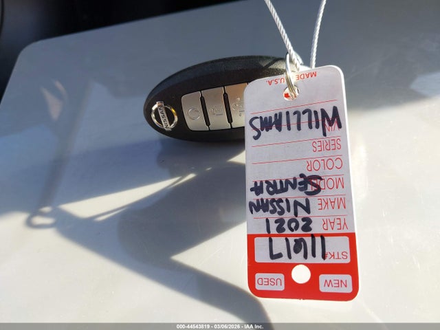 44543819 :رقم المزاد ، 3N1AB8CV1MY214255 vin ، 2021 Nissan Sentra Sv Xtronic Cvt مزاد بيع
