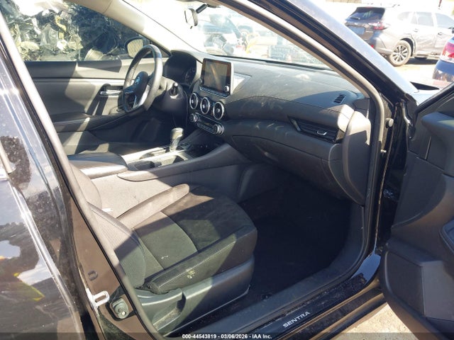 44543819 :رقم المزاد ، 3N1AB8CV1MY214255 vin ، 2021 Nissan Sentra Sv Xtronic Cvt مزاد بيع
