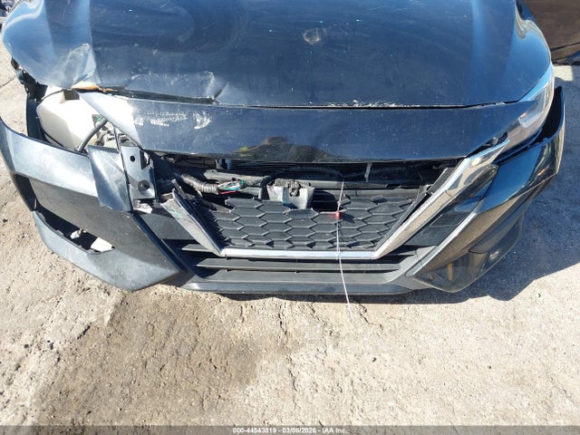 44543819 :رقم المزاد ، 3N1AB8CV1MY214255 vin ، 2021 Nissan Sentra Sv Xtronic Cvt مزاد بيع