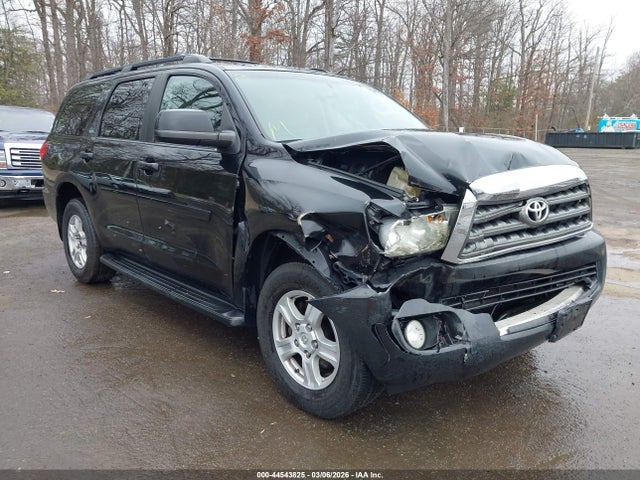 Продажа на аукционе авто 2013 Toyota Sequoia Sr5 5.7l V8, vin: 5TDBY5G16DS081117, номер лота: 44543825