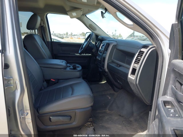 44543836 :رقم المزاد ، 3C7WRKEJ5FG707731 vin ، 2015 Ram 4500 Chassis Tradesman/slt/laramie مزاد بيع
