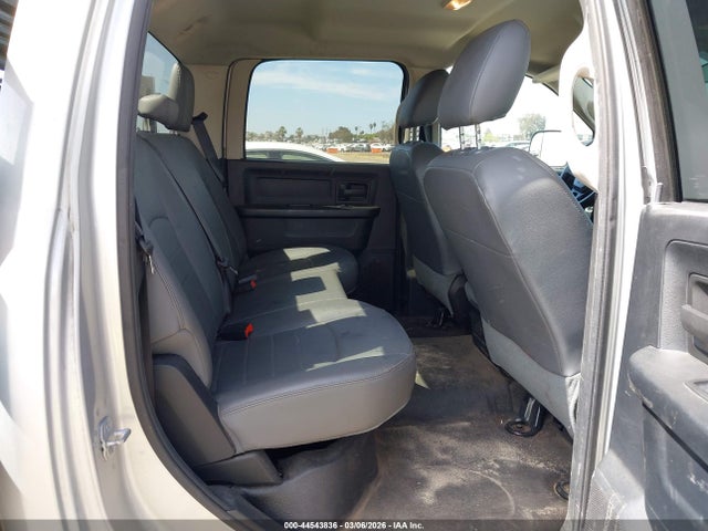 44543836 :رقم المزاد ، 3C7WRKEJ5FG707731 vin ، 2015 Ram 4500 Chassis Tradesman/slt/laramie مزاد بيع