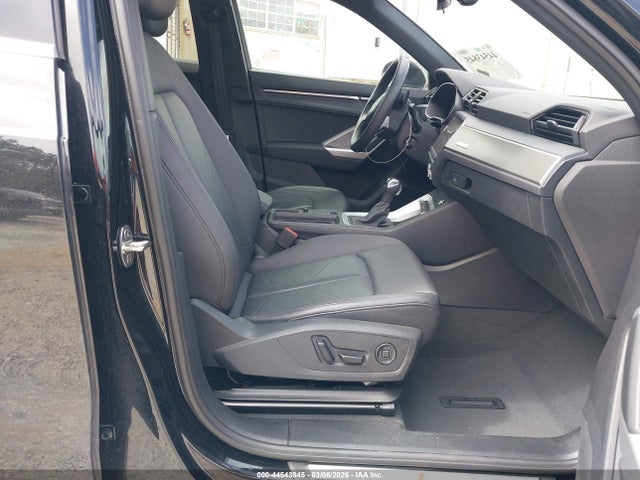 2025 AUDI Q3 WA1DECF34S1018532 Photo 4