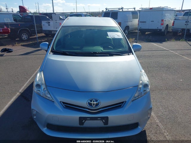 Toyota Prius V Three 2014 JTDZN3EU1E3341130 Image 12