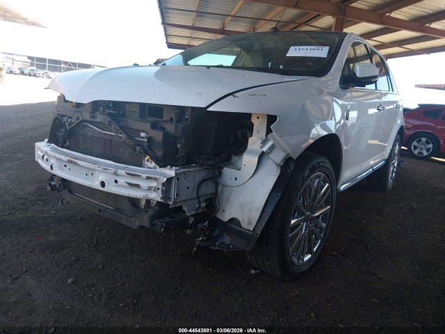 44543881 :رقم المزاد ، 2LMDJ6JK3FBL26920 vin ، 2015 Lincoln Mkx مزاد بيع