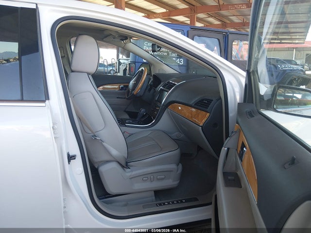 44543881 :رقم المزاد ، 2LMDJ6JK3FBL26920 vin ، 2015 Lincoln Mkx مزاد بيع