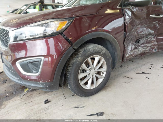 5XYPGDA55HG335479 KIA Sorento 3.3l Lx