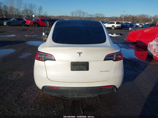 Продаж на аукціоні авто 2022 Tesla Model Y Long Range Dual Motor All-wheel Drive, vin: 7SAYGDEE0NF393780, номер лоту: 44543890