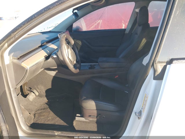 2022 TESLA MODEL Y 7SAYGDEE0NF393780 Photo 4