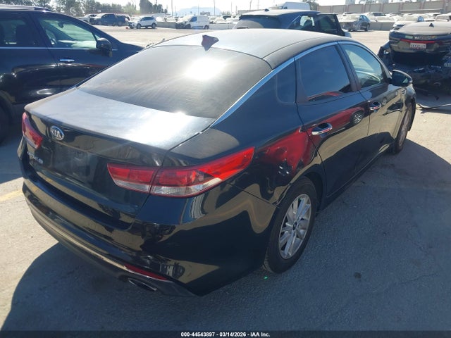KNAGT4L39G5105732 KIA Optima Lx