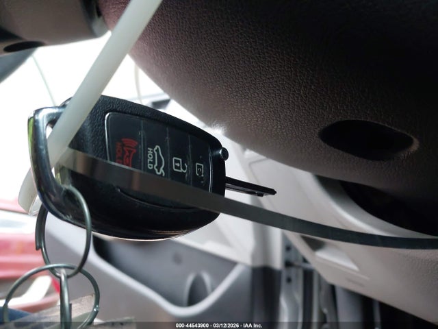Продажа на аукционе авто 2015 Hyundai Sonata Se, vin: 5NPE24AFXFH011299, номер лота: 44543900