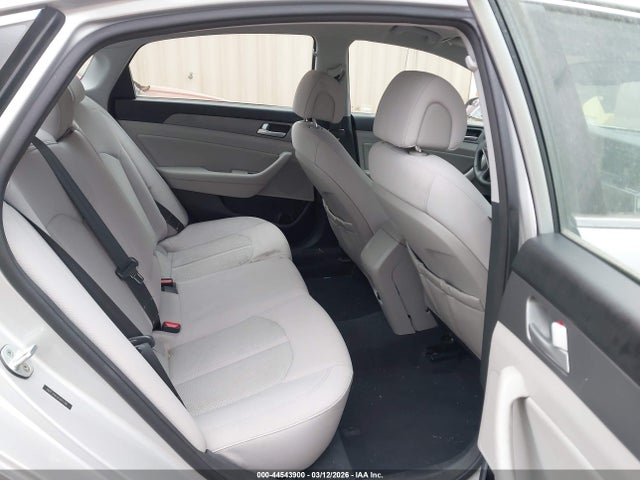 Продажа на аукционе авто 2015 Hyundai Sonata Se, vin: 5NPE24AFXFH011299, номер лота: 44543900
