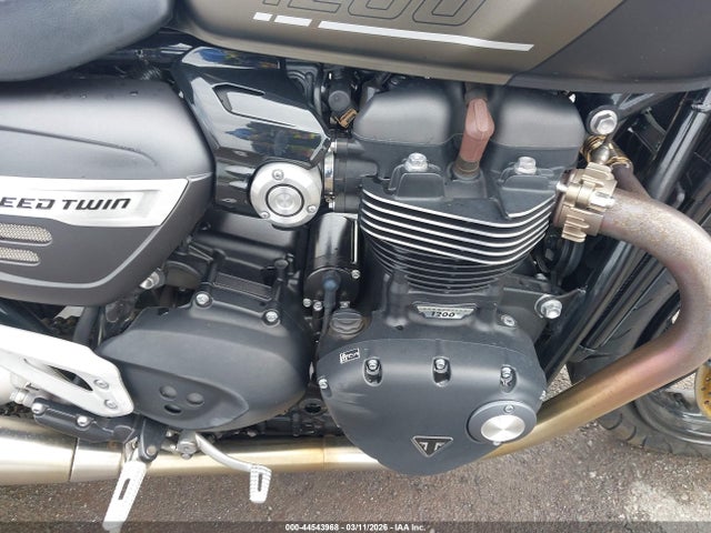 Продаж на аукціоні авто 2024 Triumph Motorcycle Speed Twin Breitling Edition, vin: SMTD54HF9RTBS2973, номер лоту: 44543968