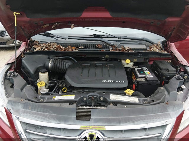 44543971 :رقم المزاد ، 2C4RVABGXCR355342 vin ، 2012 Volkswagen Routan Se مزاد بيع