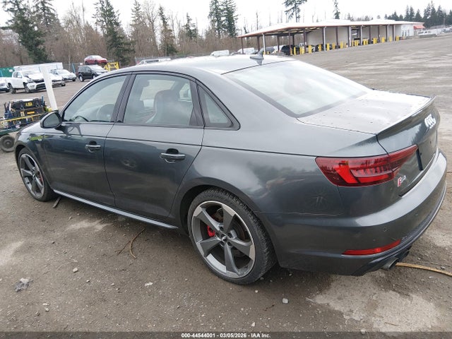 44544001 :رقم المزاد ، WAUB4AF46JA010697 vin ، 2018 Audi S4 3.0t Premium Plus مزاد بيع