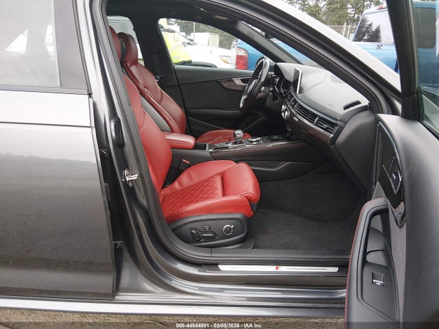 2018 AUDI S4 WAUB4AF46JA010697 Photo 4