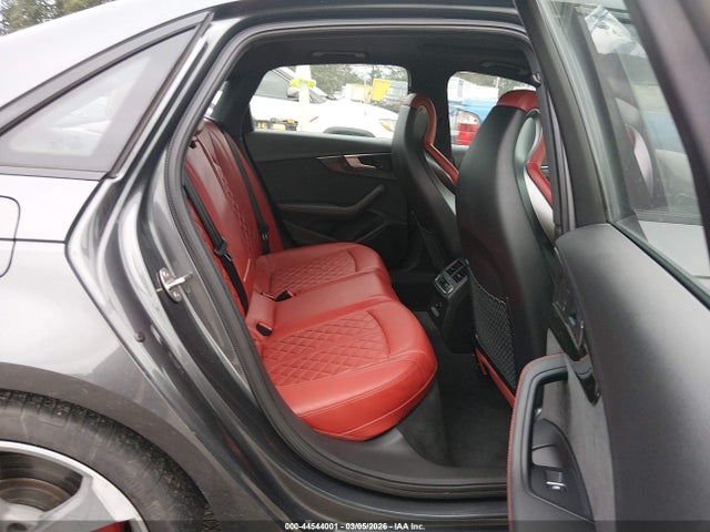 2018 AUDI S4 WAUB4AF46JA010697 Photo 7