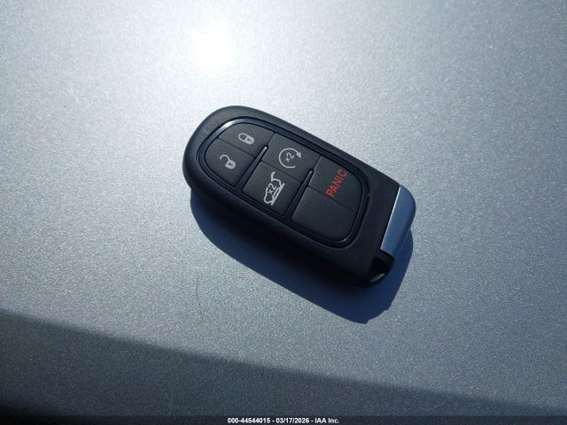 1C4PJLDB9HW521848 Jeep Cherokee Limited Fwd