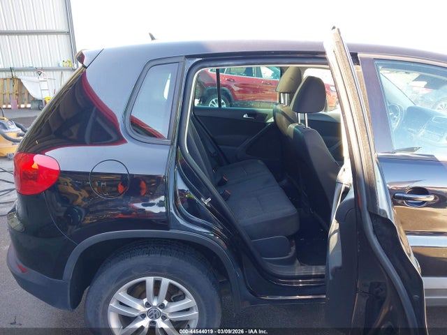 Aukcja sprzedaży 2013 Volkswagen Tiguan S, vin: WVGAV7AX1DW528395, numer aukcji: 44544019