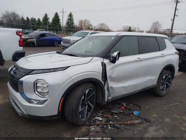 2022 MITSUBISHI OUTLANDER JA4J4UA80NZ087822 Photo 1