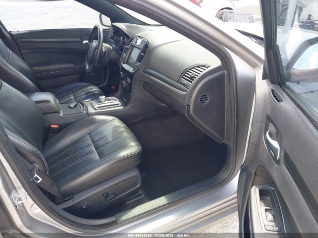 Продаж на аукціоні авто 2016 Chrysler 300 300s, vin: 2C3CCABG0GH334589, номер лоту: 44544046