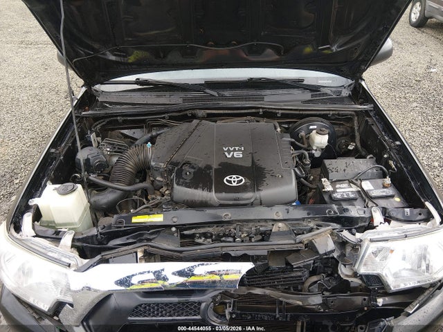 Toyota Tacoma Base V6 2014 3TMLU4EN4EM137086 Image 10
