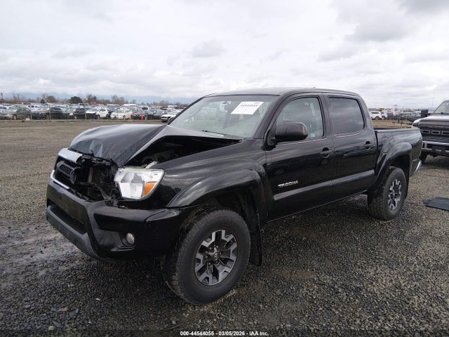 Toyota Tacoma Base V6 2014 3TMLU4EN4EM137086 Image 2