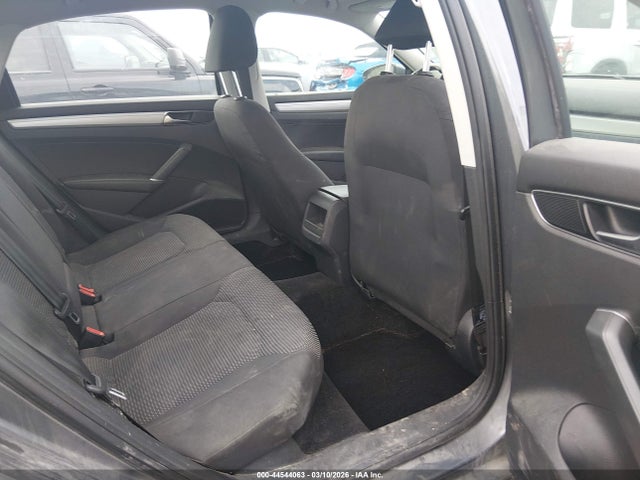 Продажа на аукционе авто 2018 Volkswagen Passat 2.0t R-line/2.0t S, vin: 1VWAA7A37JC029902, номер лота: 44544063