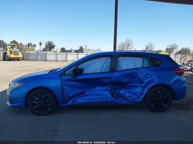 44544116 :رقم المزاد ، 4S3GTAB65N3721756 vin ، 2022 Subaru Impreza Base 5-door مزاد بيع