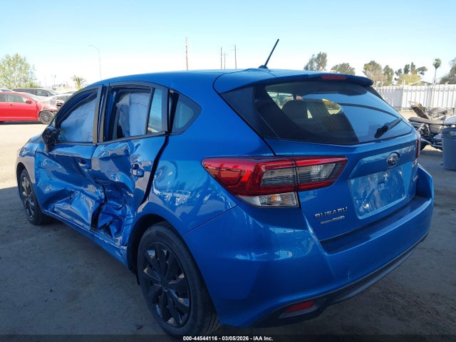 44544116 :رقم المزاد ، 4S3GTAB65N3721756 vin ، 2022 Subaru Impreza Base 5-door مزاد بيع