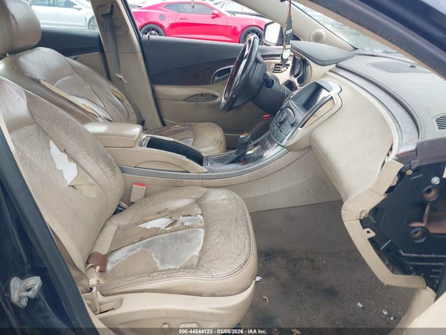 2010 Buick Lacrosse Cxs მანქანა იყიდება აუქციონზე, vin: 1G4GE5EV3AF268729, აუქციონის ნომერი: 44544123