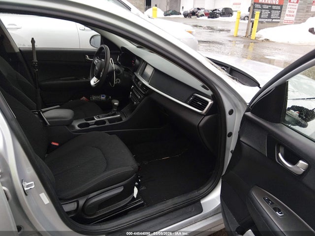 5XXGT4L39KG296687 KIA Optima Lx
