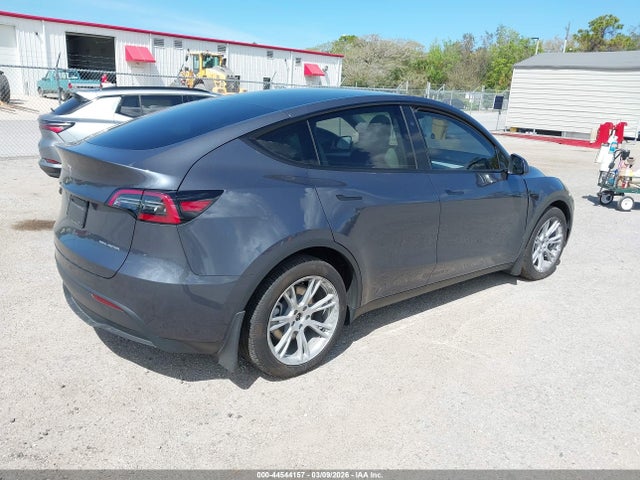7SAYGDEE9PA198096 Tesla Model Y